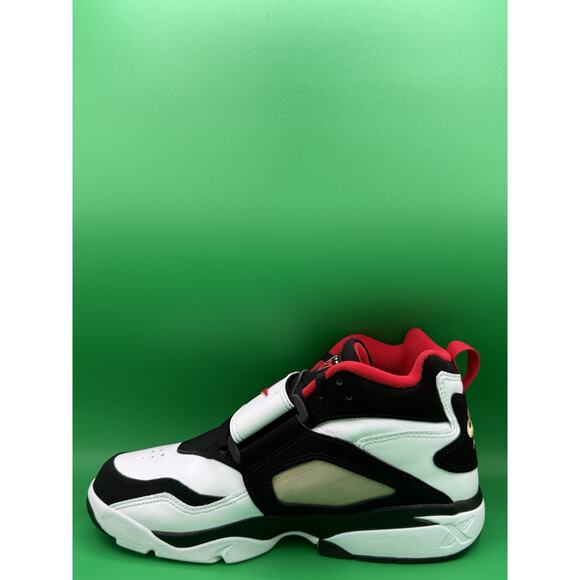 Nike Air Diamond Turf “49ers” Size 10.5 OG Box (FZ8224-100) (2025) - Picture 4 of 7